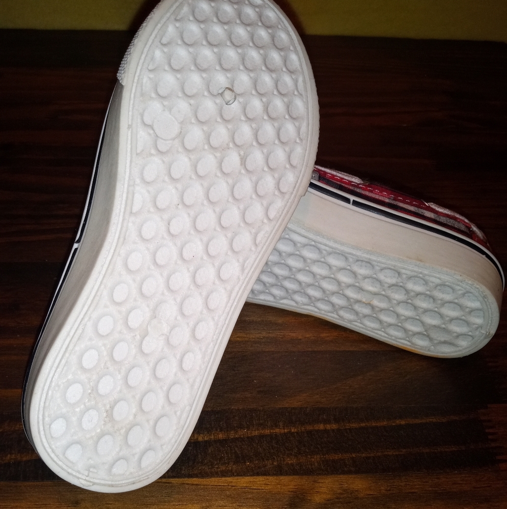 DawGS Shoes - Picture 4 of 5